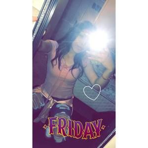 Meet your Posher, Jade